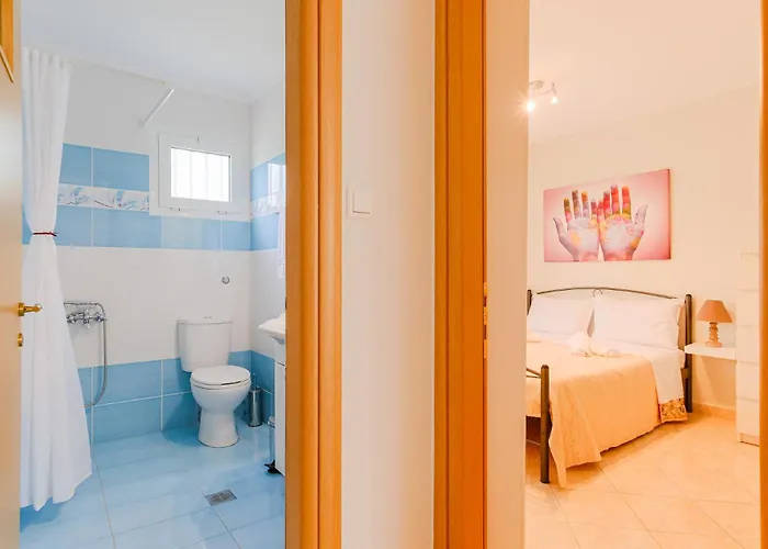 The Blue House * Leptokarya (Pieria)